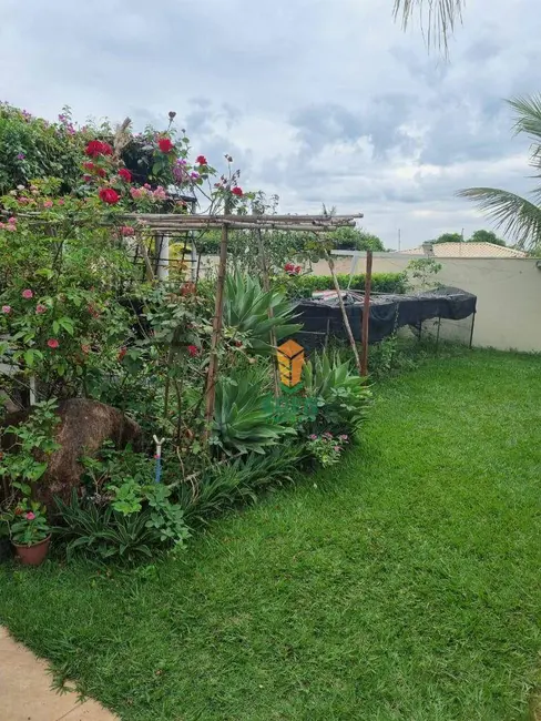 Foto 3 de Casa com 3 quartos à venda, 500m2 em Chácara Três Marias, Sorocaba - SP