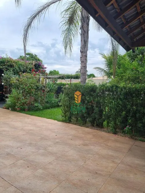 Foto 4 de Casa com 3 quartos à venda, 500m2 em Chácara Três Marias, Sorocaba - SP