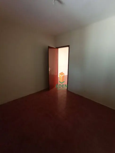 Foto 5 de Casa com 1 quarto para alugar, 125m2 em Cajuru do Sul, Sorocaba - SP