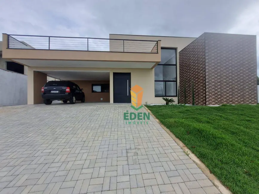 Foto 1 de Casa de Condomínio com 3 quartos à venda, 800m2 em Aracoiaba Da Serra - SP