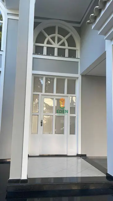 Casa de Condomínio com 4 quartos à venda, 360m2 em Jardim Residencial Tivoli Park, Sorocaba - SP - imagem 4 Foto 4 de Casa de Condomínio com 4 quartos à venda, 360m2 em Jardim Residencial Tivoli Park, Sorocaba - SP
