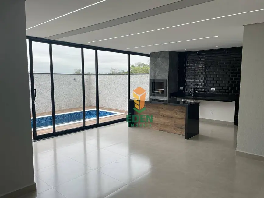 Foto 2 de Casa de Condomínio com 3 quartos à venda, 200m2 em Wanel Ville, Sorocaba - SP