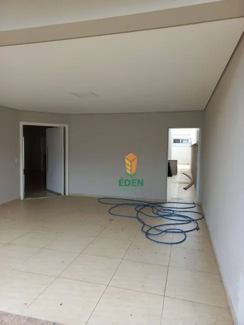 Foto 2 de Casa de Condomínio com 3 quartos à venda, 250m2 em Ibiti Royal Park, Sorocaba - SP