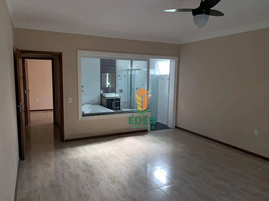 Casa de Condomínio com 3 quartos à venda, 321m2 em Jardim Gramados de Sorocaba, Sorocaba - SP - imagem 6 Foto 6 de Casa de Condomínio com 3 quartos à venda, 321m2 em Jardim Gramados de Sorocaba, Sorocaba - SP