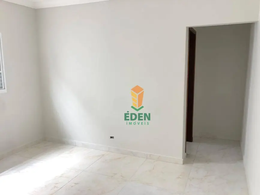 Casa com 2 quartos à venda, 150m2 em Jardim Santa Esmeralda, Sorocaba - SP - imagem 5 Foto 5 de Casa com 2 quartos à venda, 150m2 em Jardim Santa Esmeralda, Sorocaba - SP