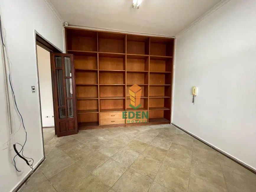 Foto 8 de Casa com 3 quartos à venda, 420m2 em Vila Barão, Sorocaba - SP