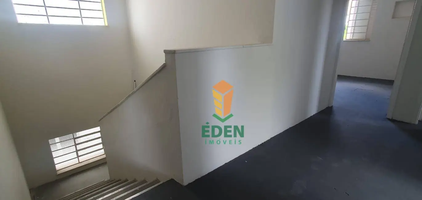 Foto 8 de Casa com 8 quartos à venda e para alugar, 315m2 em Jardim Vergueiro, Sorocaba - SP