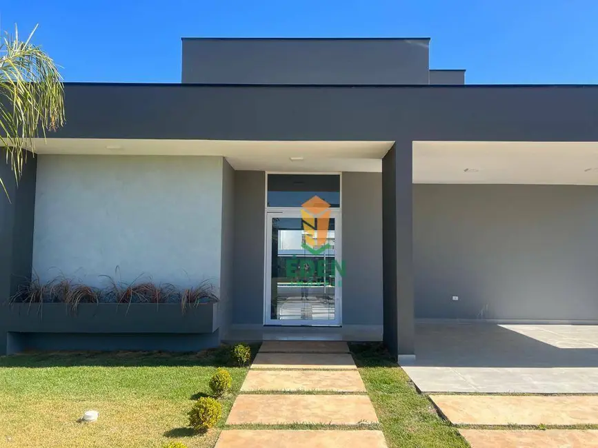 Foto 2 de Casa de Condomínio com 3 quartos à venda, 450m2 em Porangaba - SP
