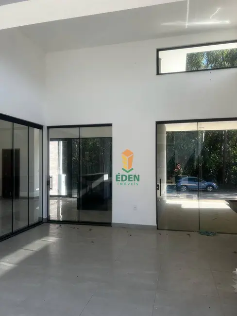 Foto 4 de Casa de Condomínio com 3 quartos à venda, 450m2 em Porangaba - SP