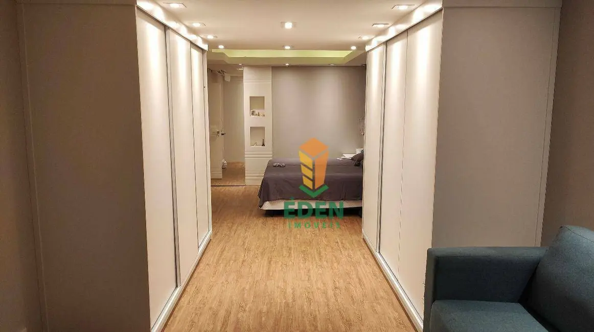 Casa de Condomínio com 3 quartos à venda, 300m2 em Aparecidinha, Sorocaba - SP - imagem 8 Foto 8 de Casa de Condomínio com 3 quartos à venda, 300m2 em Aparecidinha, Sorocaba - SP