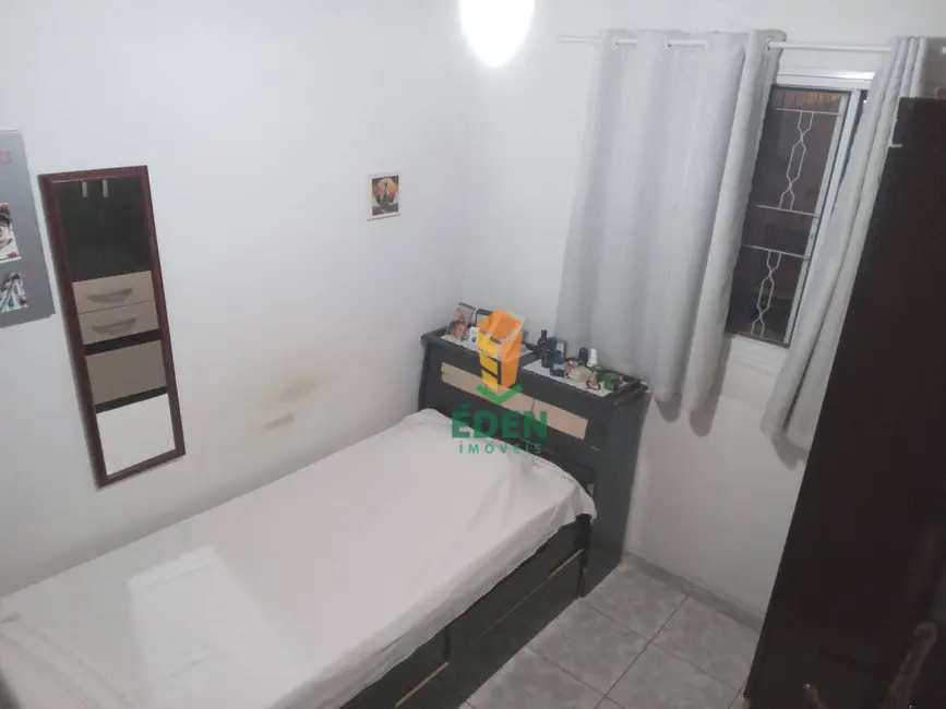 Casa com 2 quartos à venda, 180m2 em Aparecidinha, Sorocaba - SP - imagem 8 Foto 8 de Casa com 2 quartos à venda, 180m2 em Aparecidinha, Sorocaba - SP