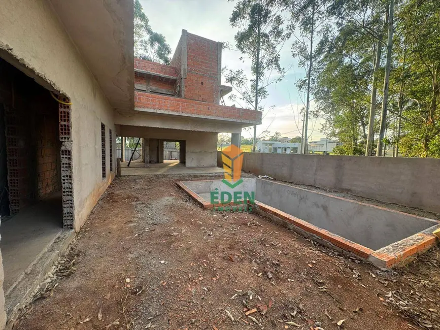 Casa de Condomínio com 3 quartos à venda, 450m2 em Porangaba - SP - imagem 6 Foto 6 de Casa de Condomínio com 3 quartos à venda, 450m2 em Porangaba - SP