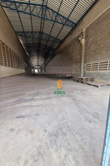 Foto 9 de Armazém / Galpão para alugar, 933m2 em Cajuru do Sul, Sorocaba - SP