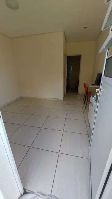 Kitnet com 1 quarto para alugar em Éden, Sorocaba - SP - imagem 6 Foto 6 de Kitnet com 1 quarto para alugar em Éden, Sorocaba - SP