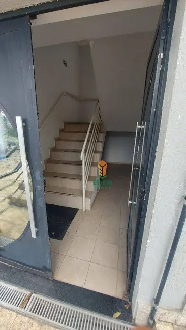 Foto 2 de Sala Comercial para alugar, 100m2 em Jardim Emília, Sorocaba - SP