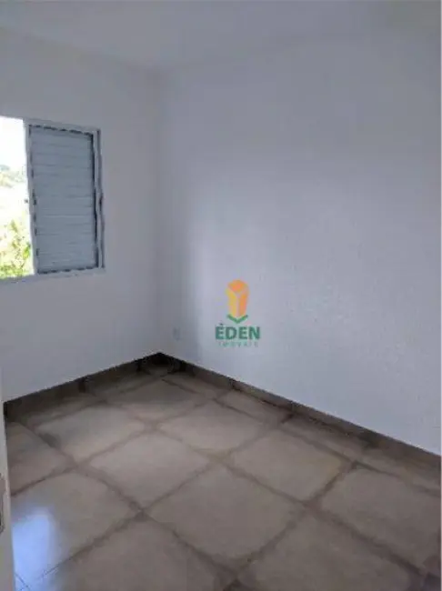 Apartamento com 2 quartos para alugar, 45m2 em Jardim Topázio, Sorocaba - SP - imagem 2 Foto 2 de Apartamento com 2 quartos para alugar, 45m2 em Jardim Topázio, Sorocaba - SP