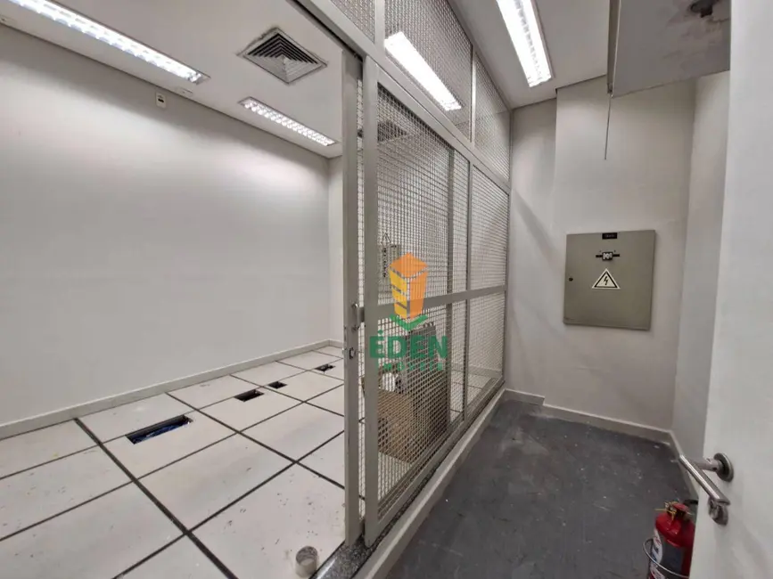 Armazém / Galpão para alugar, 2034m2 em Éden, Sorocaba - SP - imagem 9 Foto 9 de Armazém / Galpão para alugar, 2034m2 em Éden, Sorocaba - SP