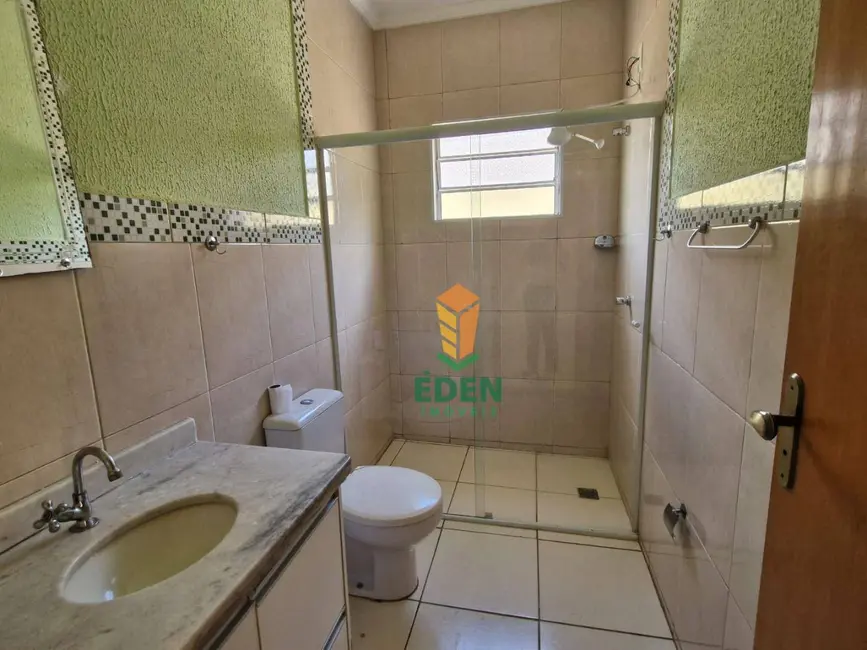 Foto 4 de Casa de Condomínio com 3 quartos para alugar, 250m2 em Jardim Portobello, Sorocaba - SP