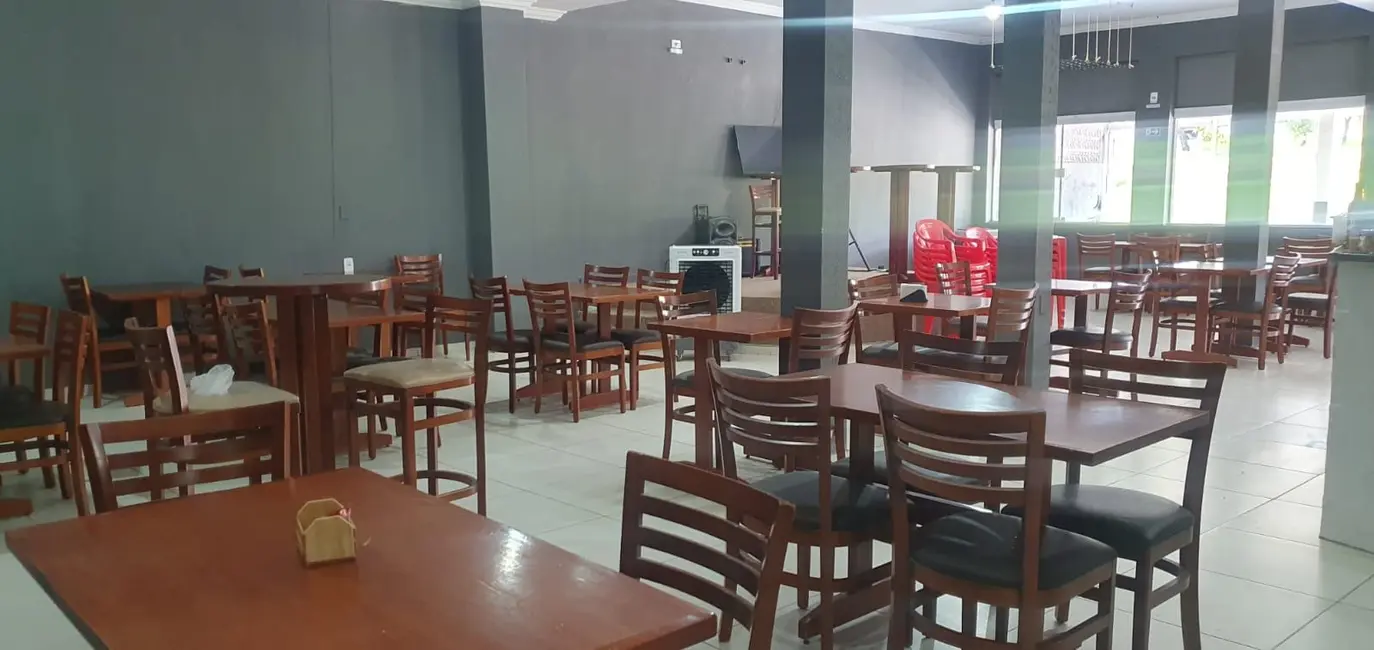 Sala Comercial à venda e para alugar, 250m2 em Jardim Carolina, Sorocaba - SP - imagem 2 Foto 2 de Sala Comercial à venda e para alugar, 250m2 em Jardim Carolina, Sorocaba - SP