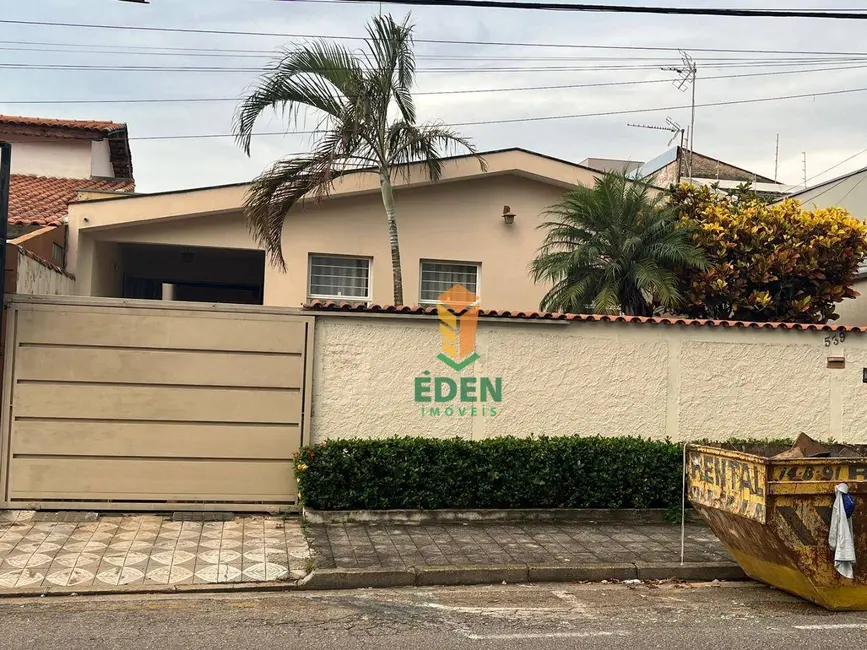 Casa com 4 quartos para alugar, 330m2 em Jardim América, Sorocaba - SP - imagem 2 Foto 2 de Casa com 4 quartos para alugar, 330m2 em Jardim América, Sorocaba - SP