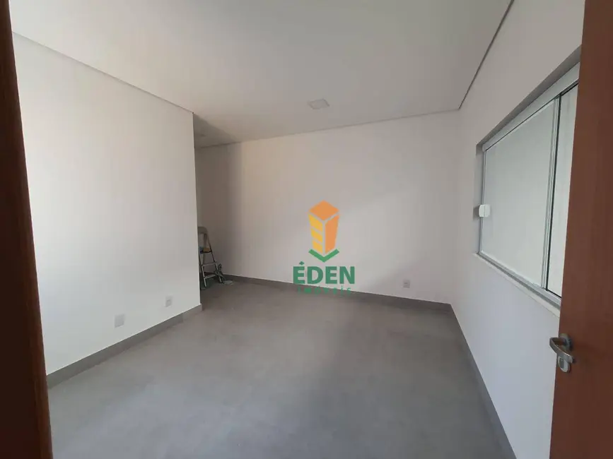 Foto 8 de Armazém / Galpão para alugar, 250m2 em Cajuru do Sul, Sorocaba - SP