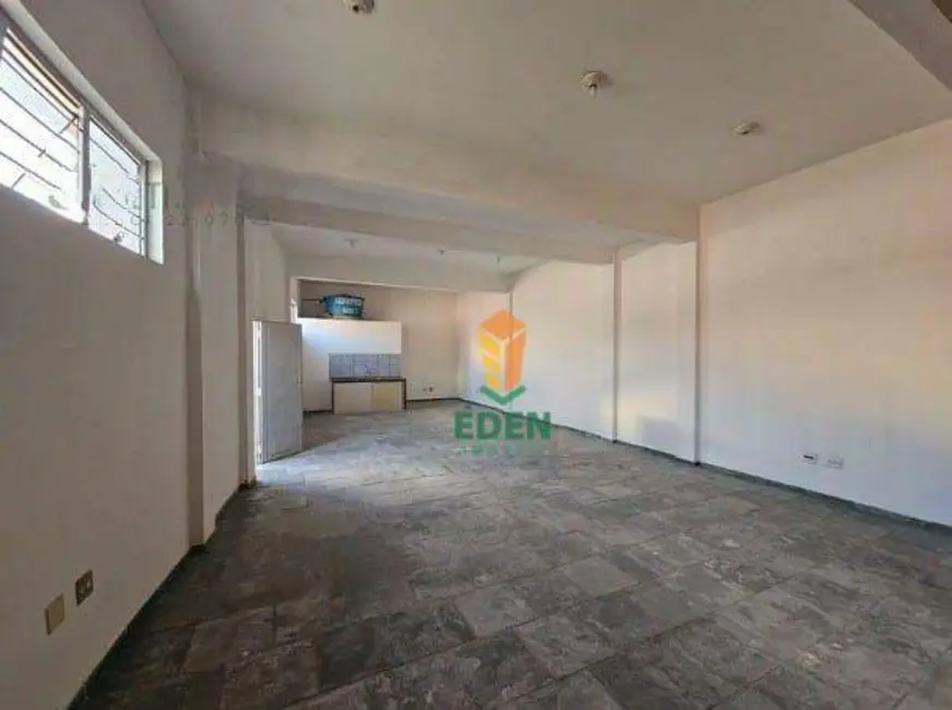 Sala Comercial para alugar, 150m2 em Jardim Jatobá, Sorocaba - SP - imagem 4 Foto 4 de Sala Comercial para alugar, 150m2 em Jardim Jatobá, Sorocaba - SP