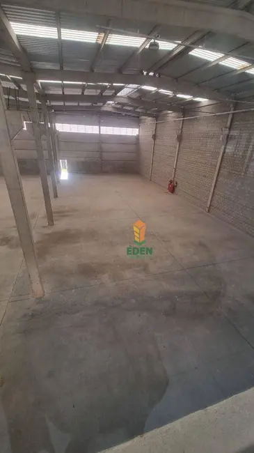 Armazém / Galpão para alugar, 823m2 em Éden, Sorocaba - SP - imagem 3 Foto 3 de Armazém / Galpão para alugar, 823m2 em Éden, Sorocaba - SP