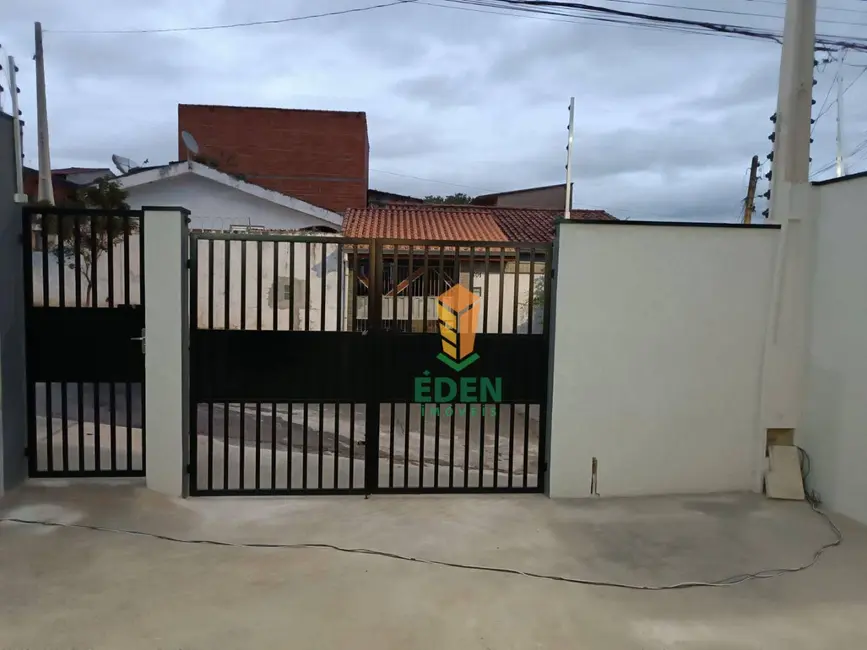 Casa com 3 quartos à venda, 200m2 em Jardim Maria Eugênia, Sorocaba - SP - imagem 4 Foto 4 de Casa com 3 quartos à venda, 200m2 em Jardim Maria Eugênia, Sorocaba - SP