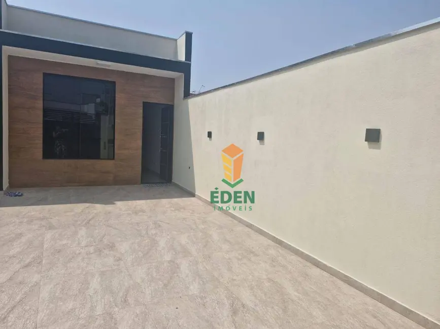 Foto 1 de Casa com 2 quartos à venda, 193m2 em Jardim Jatobá, Sorocaba - SP