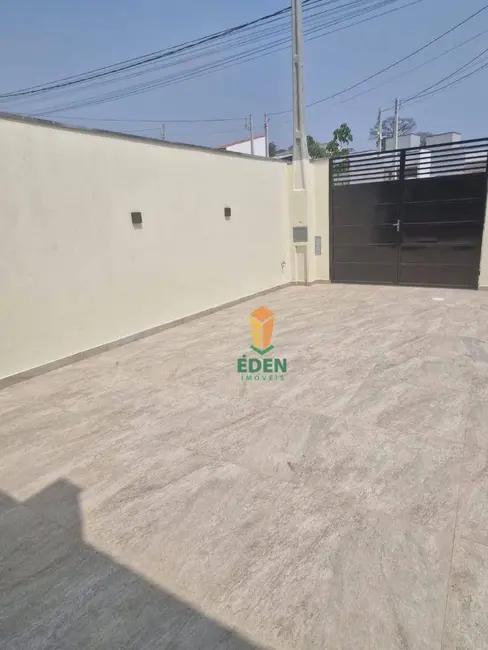 Foto 2 de Casa com 2 quartos à venda, 193m2 em Jardim Jatobá, Sorocaba - SP