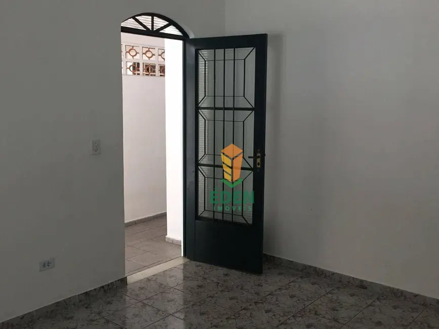 Casa com 2 quartos à venda, 140m2 em Éden, Sorocaba - SP - imagem 4 Foto 4 de Casa com 2 quartos à venda, 140m2 em Éden, Sorocaba - SP