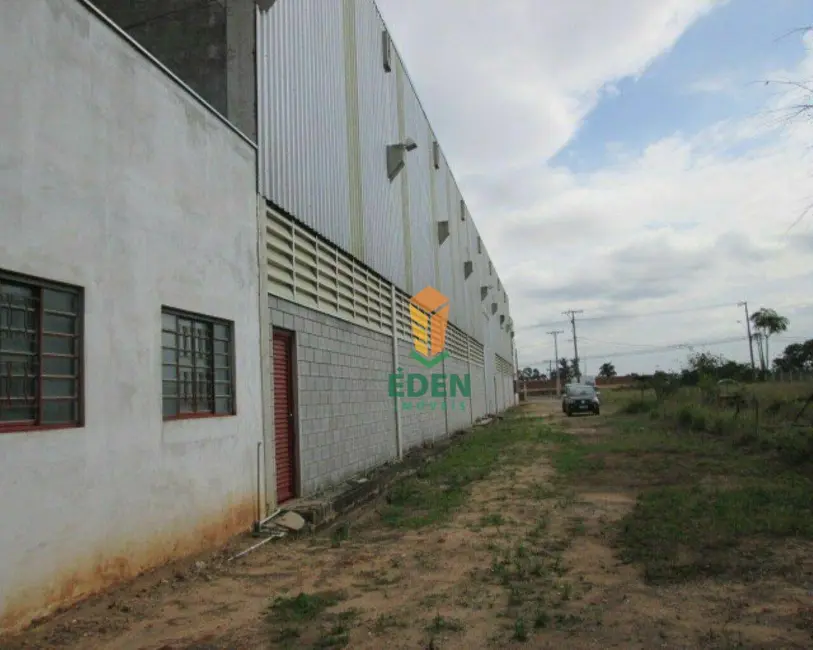 Armazém / Galpão à venda, 4140m2 em Cajuru do Sul, Sorocaba - SP - imagem 4 Foto 4 de Armazém / Galpão à venda, 4140m2 em Cajuru do Sul, Sorocaba - SP