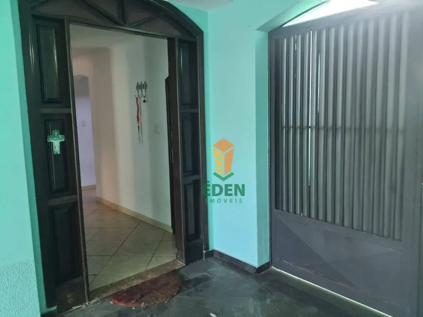 Foto 3 de Casa com 3 quartos à venda, 437m2 em Jardim Paulistano, Sorocaba - SP