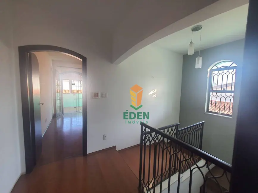 Foto 5 de Casa com 3 quartos à venda, 437m2 em Jardim Paulistano, Sorocaba - SP