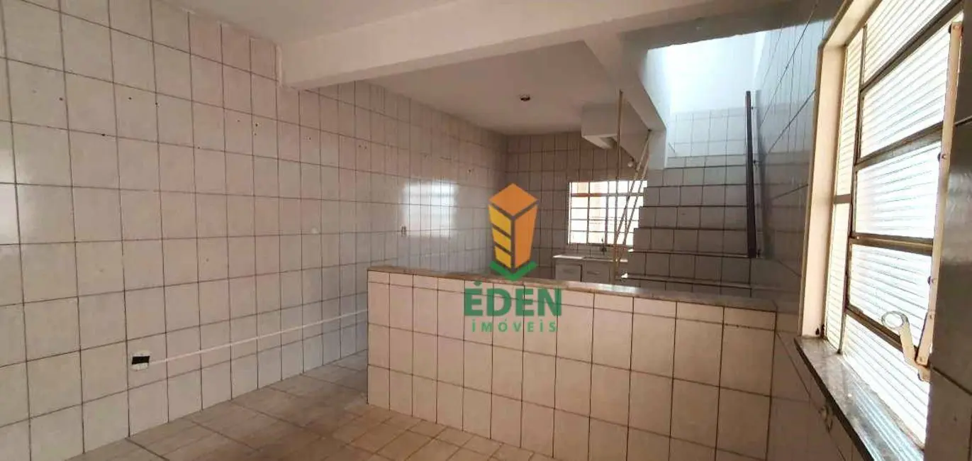 Casa com 3 quartos à venda, 250m2 em Cajuru do Sul, Sorocaba - SP - imagem 8 Foto 8 de Casa com 3 quartos à venda, 250m2 em Cajuru do Sul, Sorocaba - SP