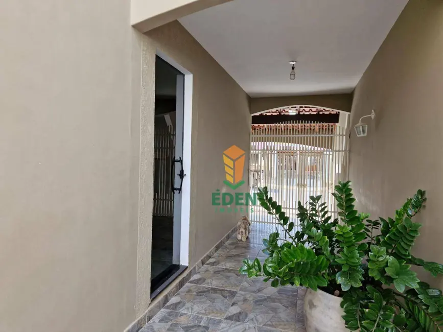 Casa com 3 quartos à venda, 162m2 em Jardim Boa Esperança, Sorocaba - SP - imagem 4 Foto 4 de Casa com 3 quartos à venda, 162m2 em Jardim Boa Esperança, Sorocaba - SP