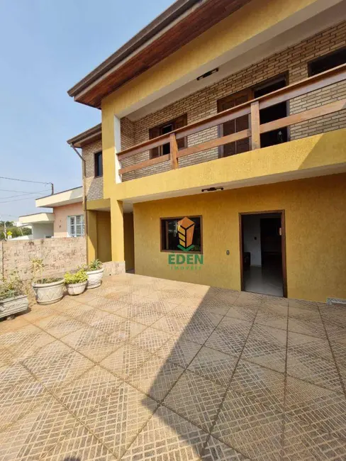 Casa com 3 quartos à venda, 236m2 em Jardim Paulistano, Sorocaba - SP - imagem 4 Foto 4 de Casa com 3 quartos à venda, 236m2 em Jardim Paulistano, Sorocaba - SP