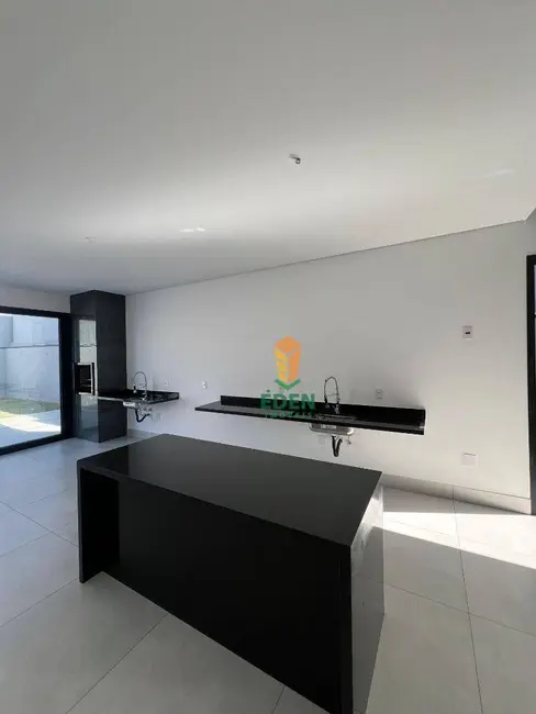 Foto 3 de Casa de Condomínio com 4 quartos à venda, 471m2 em Cajuru do Sul, Sorocaba - SP