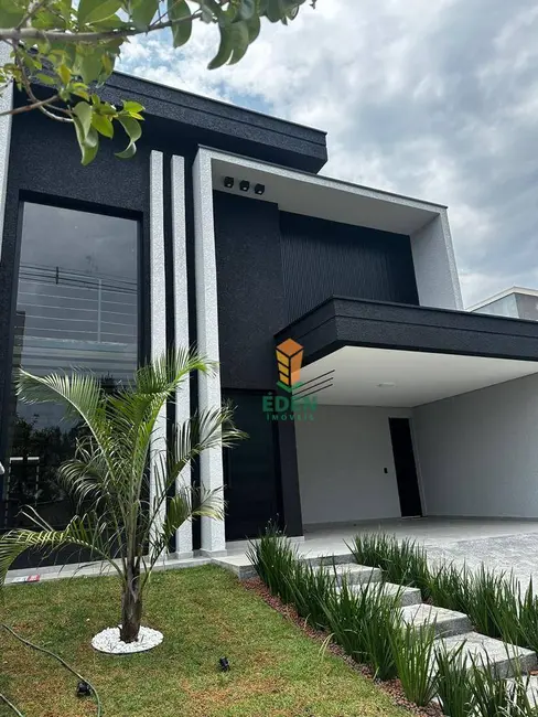 Foto 2 de Casa de Condomínio com 3 quartos à venda, 250m2 em Boa Vista, Sorocaba - SP
