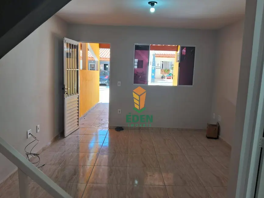 Foto 4 de Casa de Condomínio com 2 quartos à venda, 60m2 em Chácara Três Marias, Sorocaba - SP