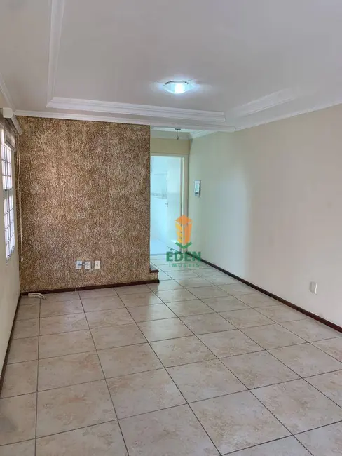 Foto 3 de Casa de Condomínio com 3 quartos à venda, 150m2 em Jardim Guadalajara, Sorocaba - SP