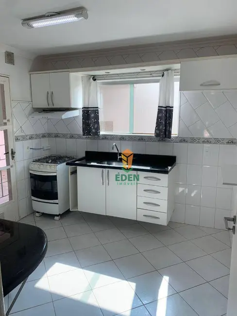 Foto 9 de Casa de Condomínio com 3 quartos à venda, 150m2 em Jardim Guadalajara, Sorocaba - SP