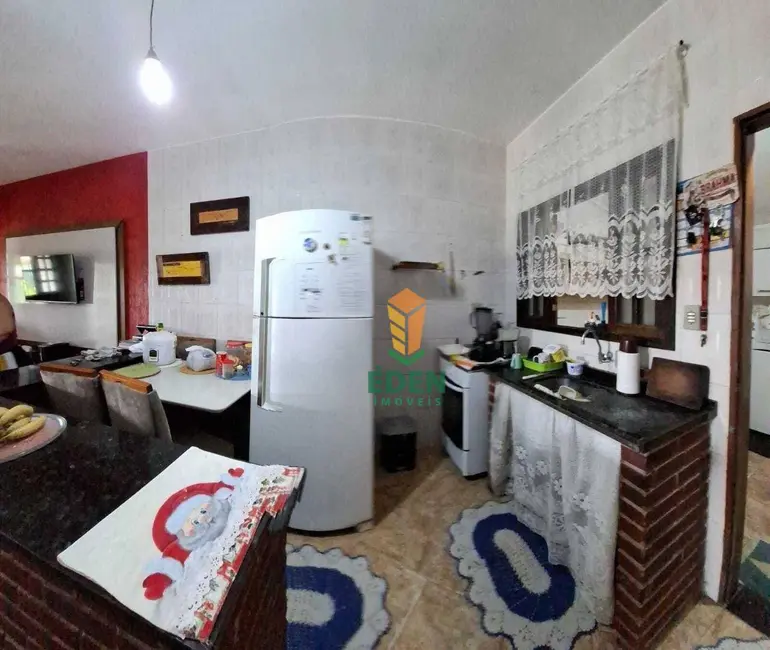 Foto 8 de Casa com 2 quartos à venda, 253m2 em Ilha Comprida - SP