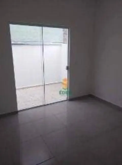 Casa com 1 quarto à venda em Jardim Sorocaba Park, Sorocaba - SP - imagem 3 Foto 3 de Casa com 1 quarto à venda em Jardim Sorocaba Park, Sorocaba - SP