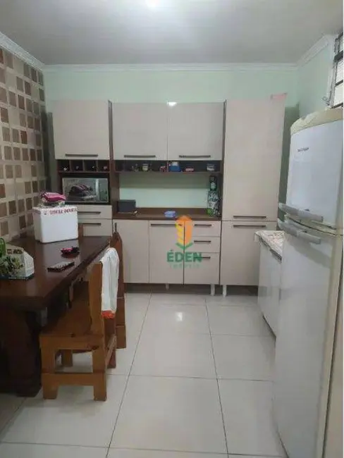 Casa com 3 quartos à venda, 225m2 em Parque Ouro Fino, Sorocaba - SP - imagem 3 Foto 3 de Casa com 3 quartos à venda, 225m2 em Parque Ouro Fino, Sorocaba - SP