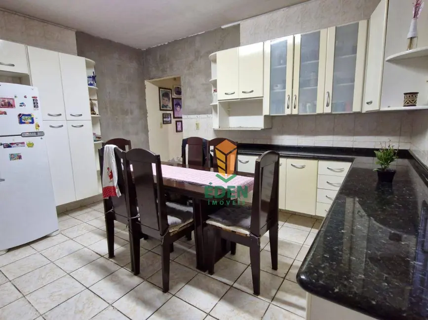Casa com 3 quartos à venda, 154m2 em Jardim Boa Esperança, Sorocaba - SP - imagem 3 Foto 3 de Casa com 3 quartos à venda, 154m2 em Jardim Boa Esperança, Sorocaba - SP