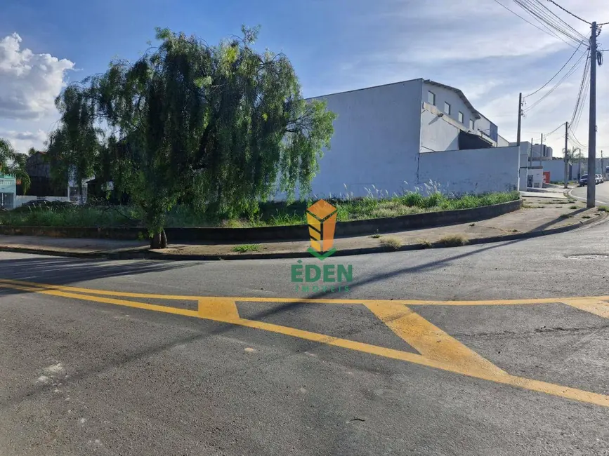 Terreno / Lote à venda, 929m2 em Éden, Sorocaba - SP - imagem 3 Foto 3 de Terreno / Lote à venda, 929m2 em Éden, Sorocaba - SP