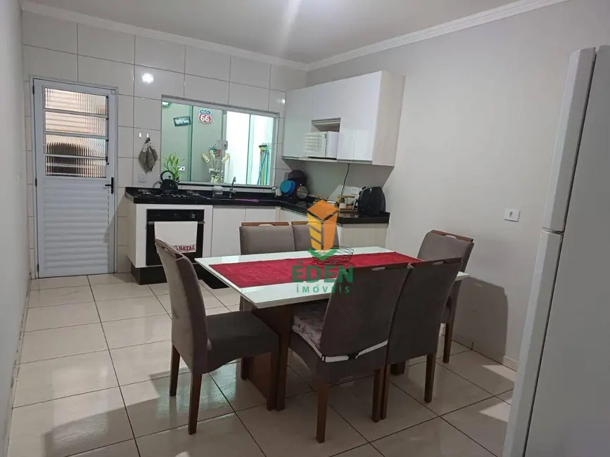Casa com 3 quartos à venda, 85m2 em Jardim Regente, Sorocaba - SP - imagem 4 Foto 4 de Casa com 3 quartos à venda, 85m2 em Jardim Regente, Sorocaba - SP