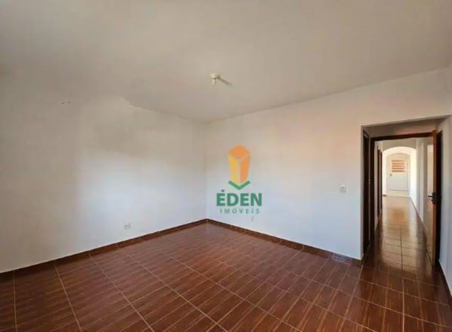 Casa com 2 quartos à venda, 150m2 em Jardim Jatobá, Sorocaba - SP - imagem 1 Foto 1 de Casa com 2 quartos à venda, 150m2 em Jardim Jatobá, Sorocaba - SP