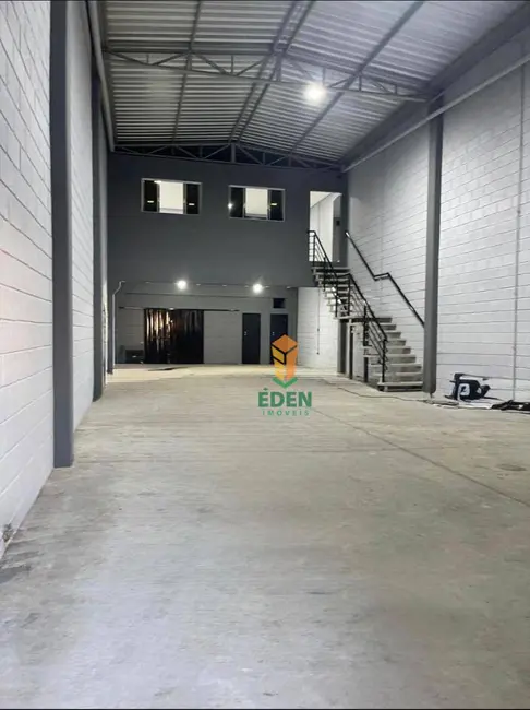 Armazém / Galpão à venda e para alugar, 290m2 em Sorocaba - SP - imagem 5 Foto 5 de Armazém / Galpão à venda e para alugar, 290m2 em Sorocaba - SP